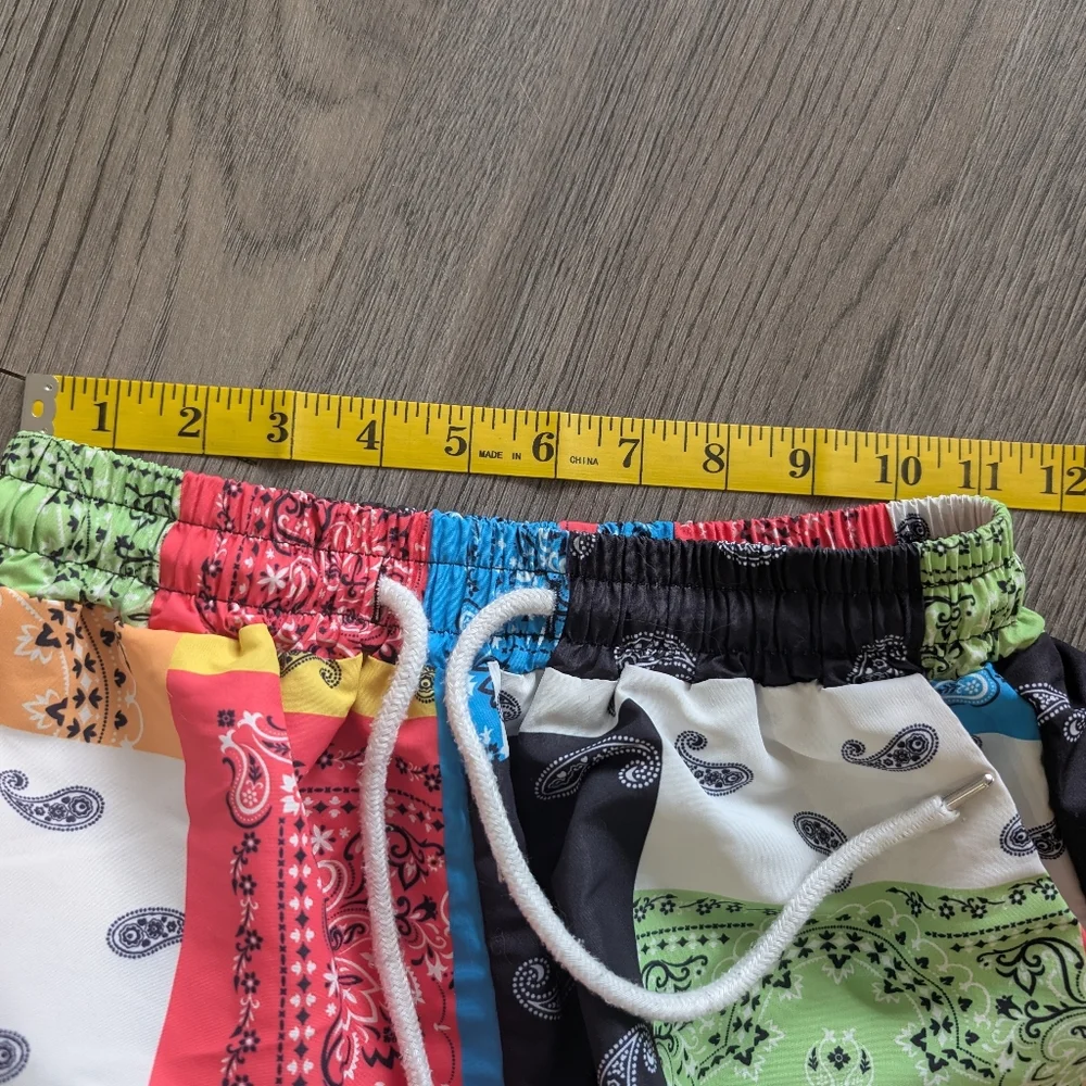 Multicolor Bandana Print Shorts - Picture 2 of 3